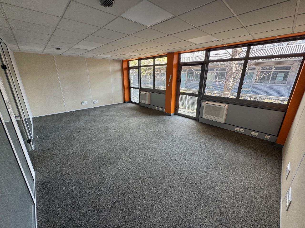 Bureau Le Bourget-du-Lac 394m² Location bureau Le Bourget-du-Lac Savoie OLBUR2425848 2